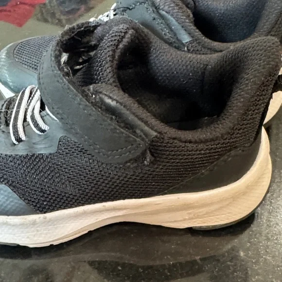 Athletic Works Toddler Boys Mesh Jogger Sneakers - Picture 5 of 13